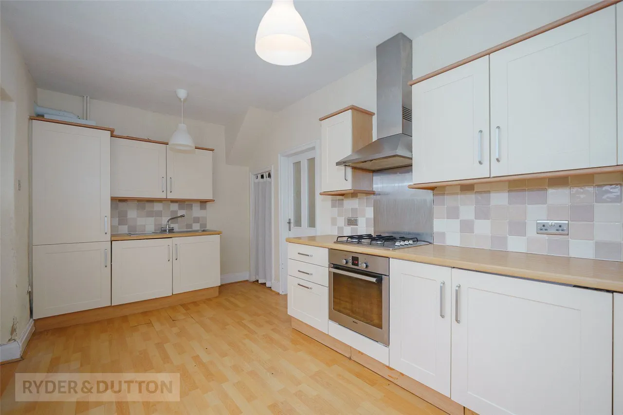 Claremount Road, Boothtown, HX3, photo 3
