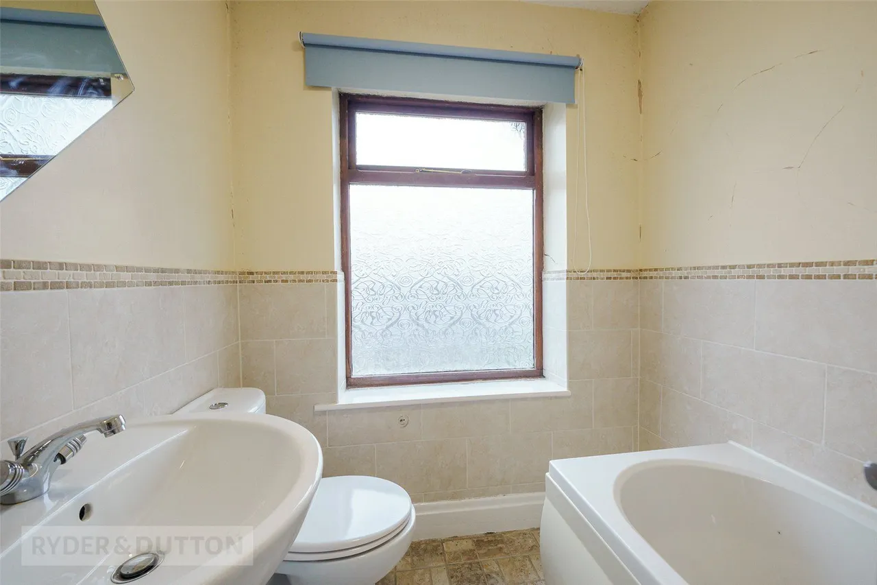 Claremount Road, Boothtown, HX3, photo 12