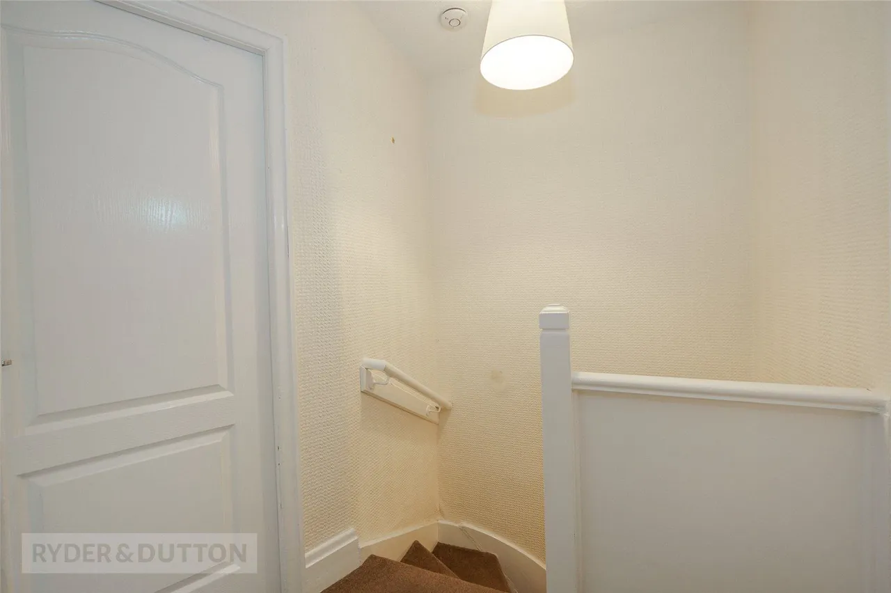 Claremount Road, Boothtown, HX3, photo 6