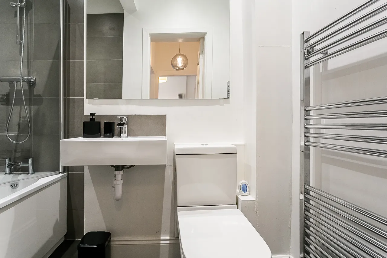 Caledonian Crescent, Dalry, EH11, photo 12