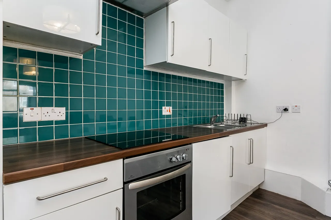 Caledonian Crescent, Dalry, EH11, photo 7