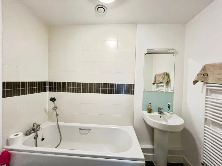 Ocean Way, Southampton, SO14, photo 9