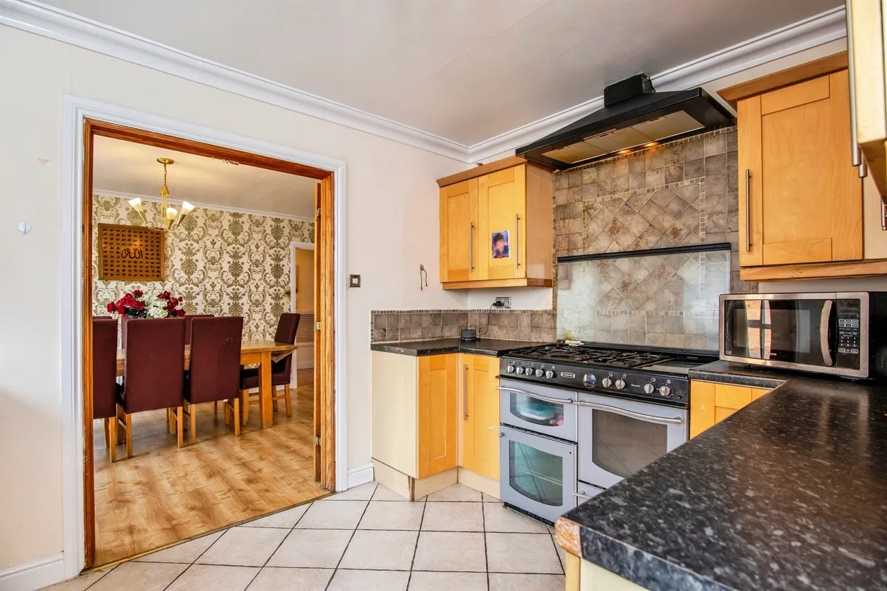 Swinton Lane, Worcester, WR2, photo 8