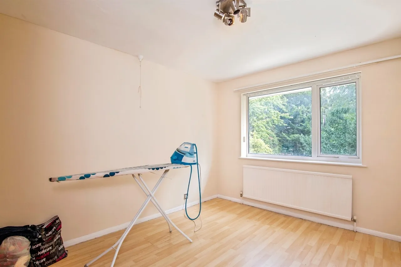 Swinton Lane, Worcester, WR2, photo 20