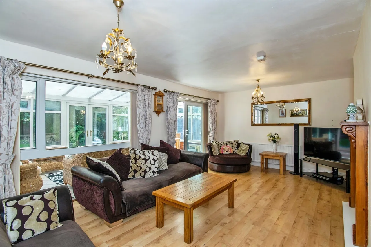 Swinton Lane, Worcester, WR2, photo 3
