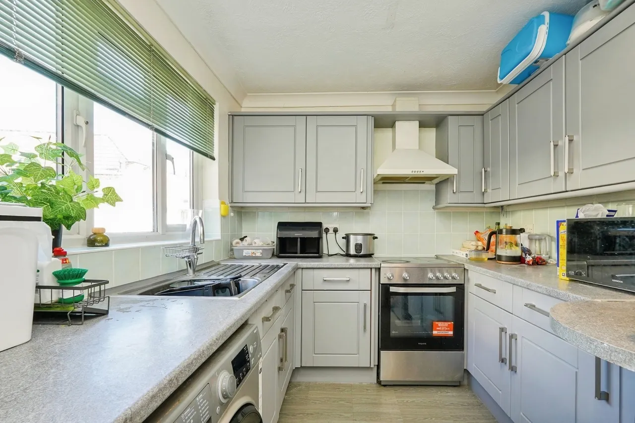 Shakespeare Road, Sittingbourne, ME10, photo 5