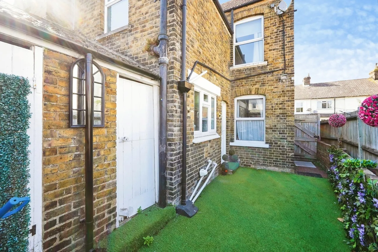 Shakespeare Road, Sittingbourne, ME10, photo 12