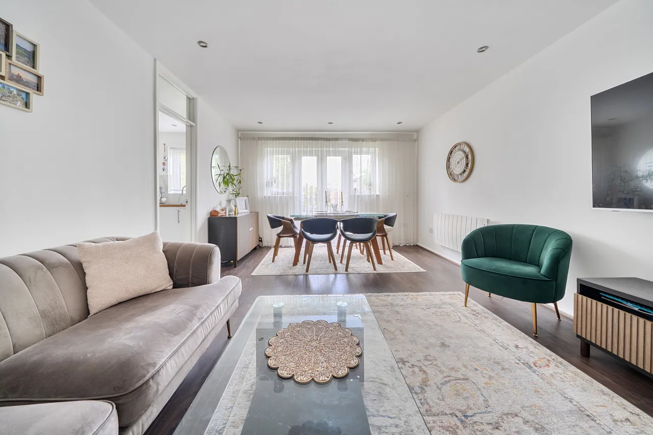 Pentland Place, Northolt, UB5, photo 15