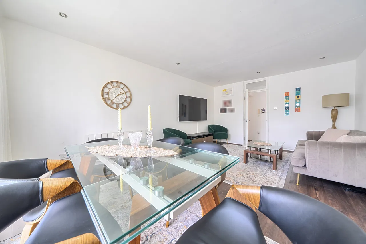 Pentland Place, Northolt, UB5, photo 14