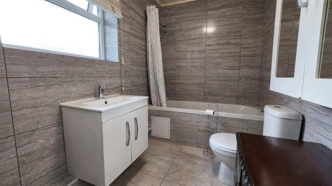 Hursley Road, Liverpool, L9, photo 5