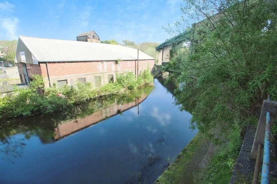 Birkhouse Lane, Paddock, West Yorkshire, HD4, photo 9