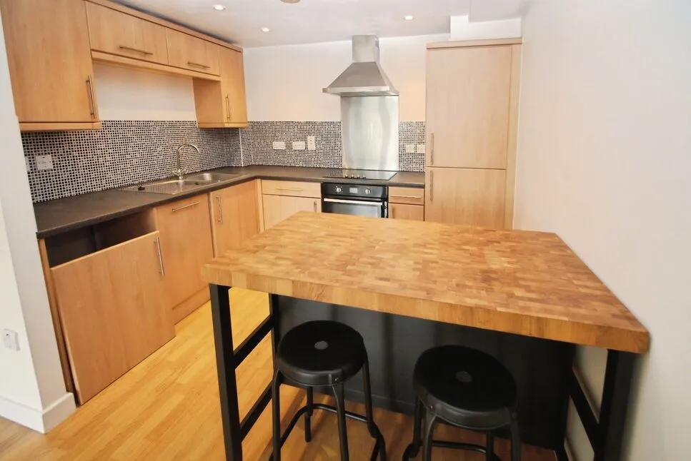 Birkhouse Lane, Paddock, West Yorkshire, HD4, photo 2