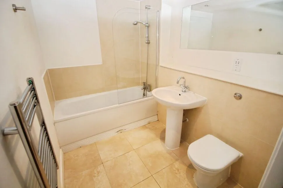 Birkhouse Lane, Paddock, West Yorkshire, HD4, photo 7
