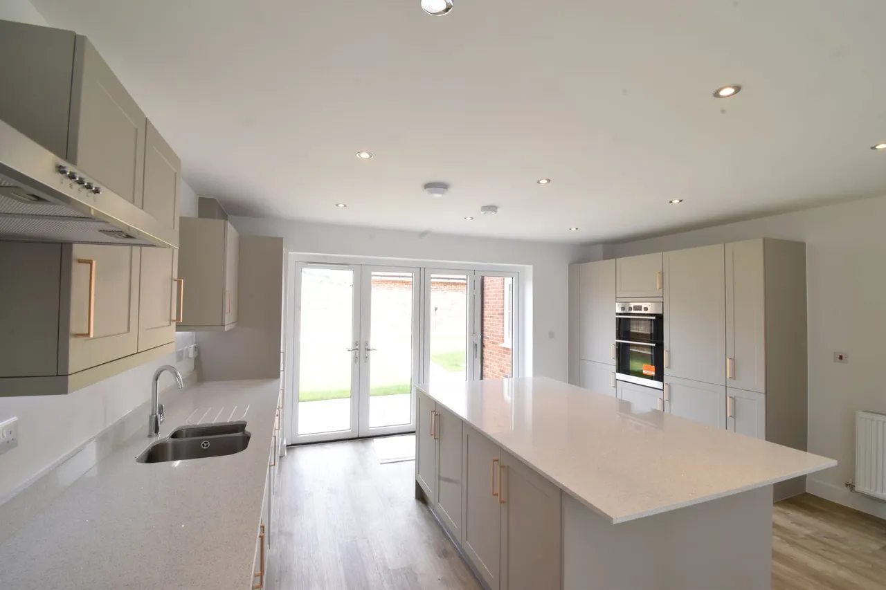 Lenham, Maidstone, photo 2