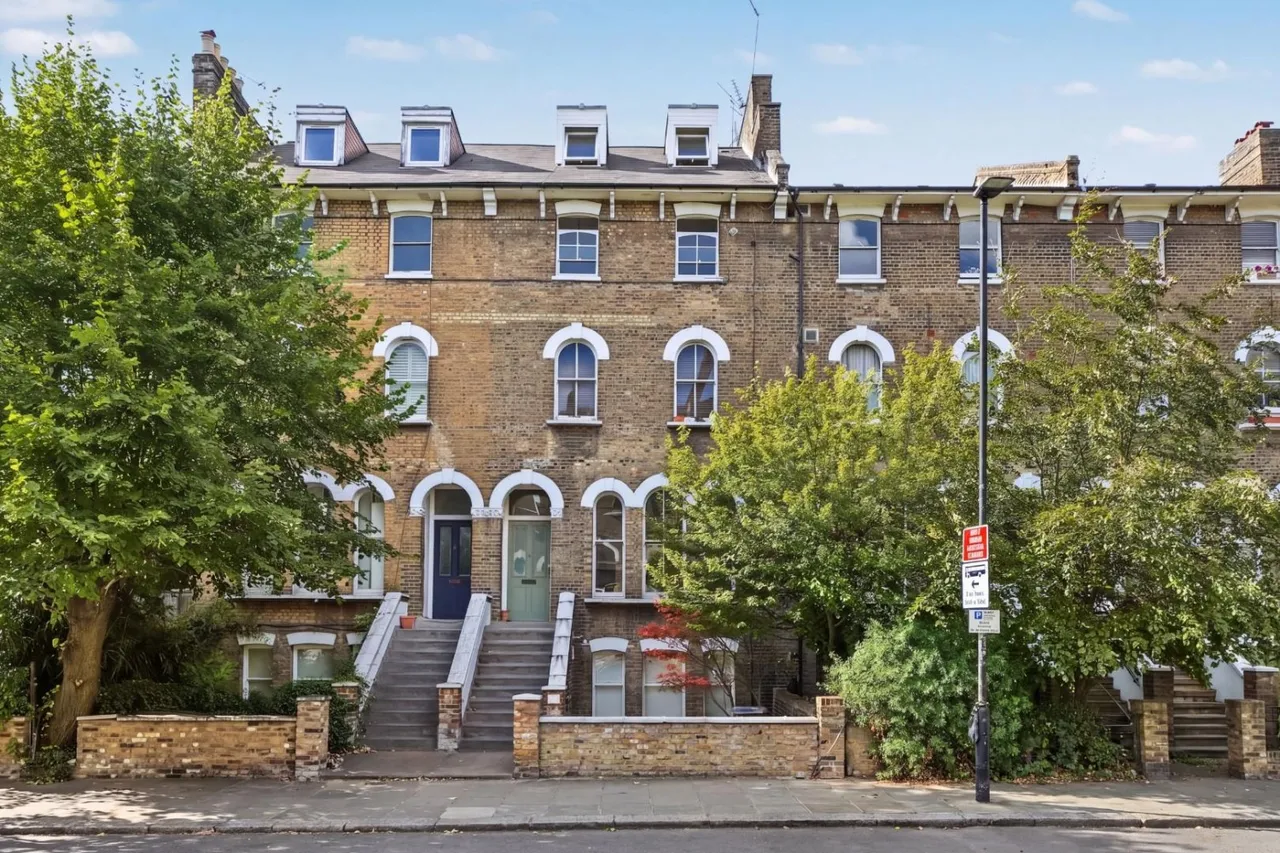 2 bed flat for sale — North Villas, London, NW1