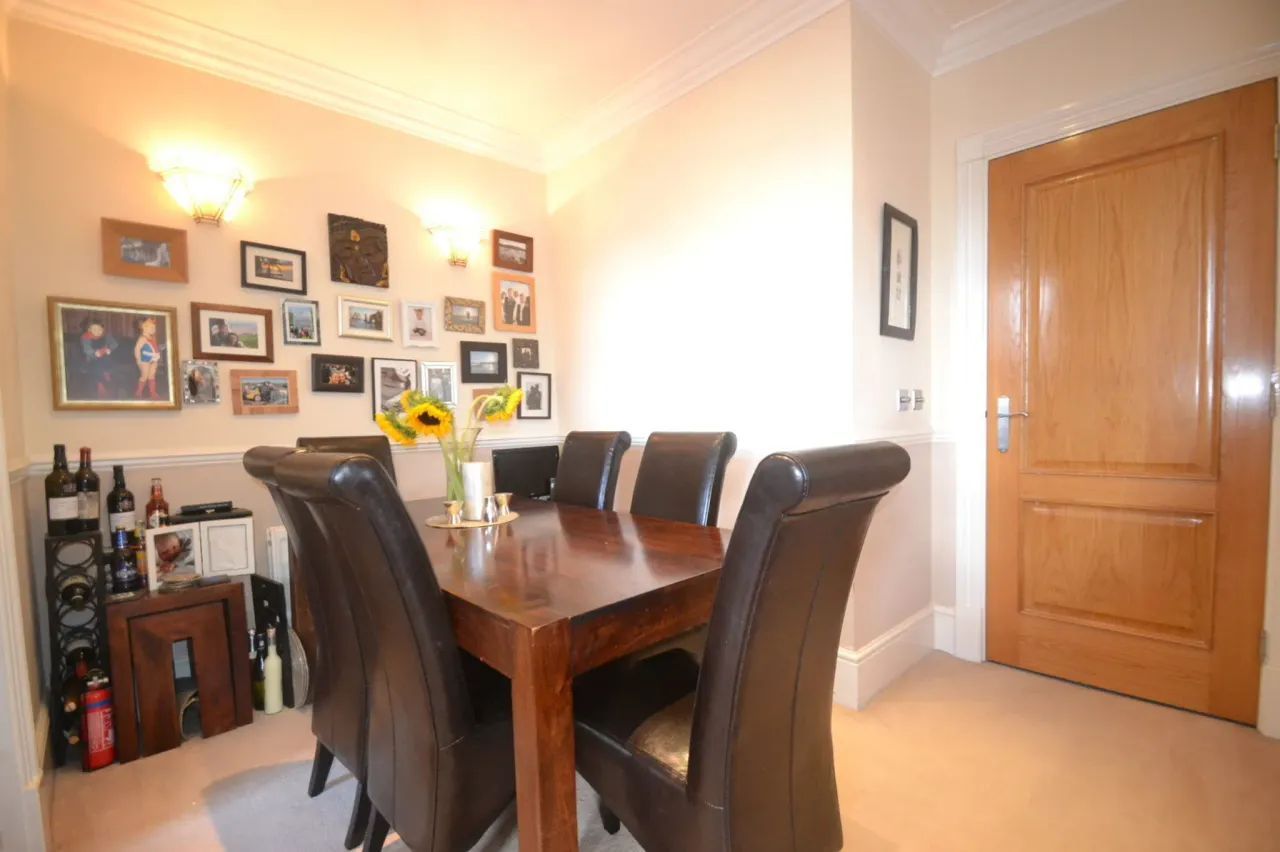 Oatlands Chase, Weybridge, KT13 9SE, photo 8