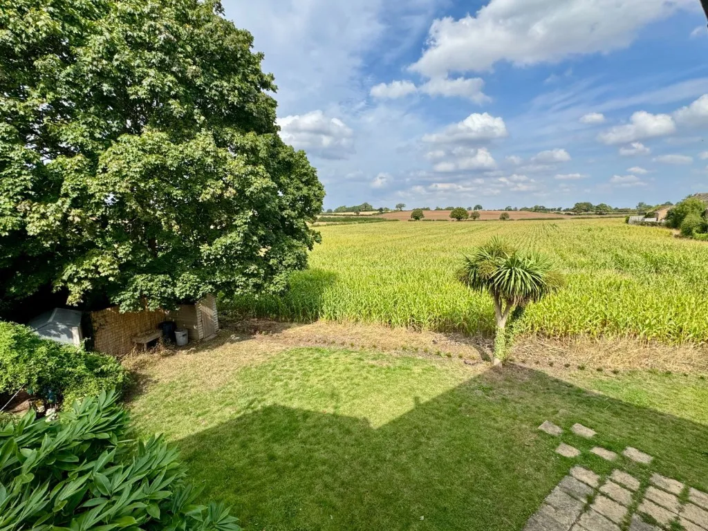 Wetherby ~ Kings Meadow View, Wetherby, LS22, photo 2