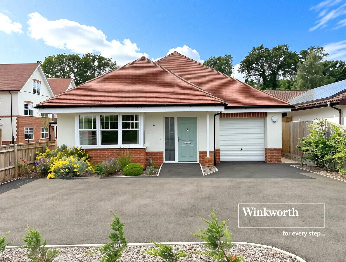 3 bed house for sale, Fairway View Close, West Parley, BH22