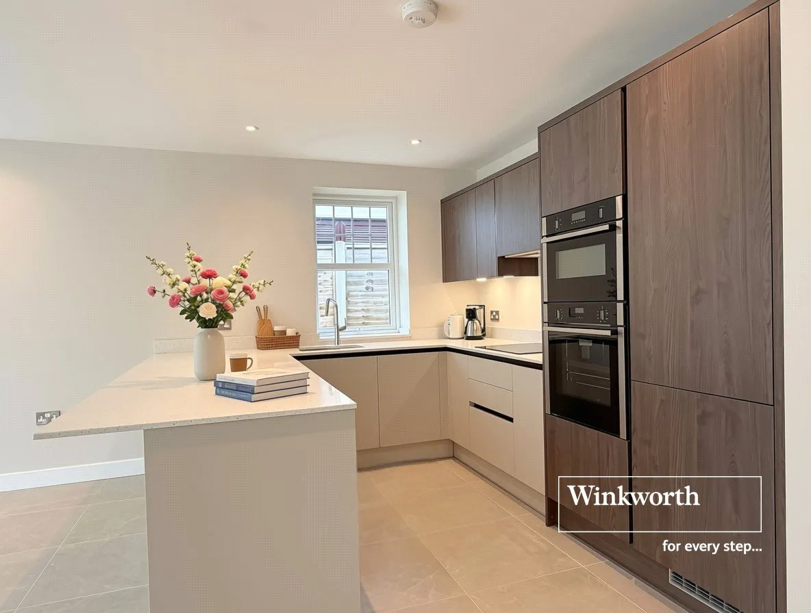 Fairway View Close, West Parley, BH22, photo 3