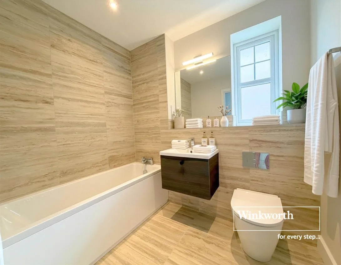 Fairway View Close, West Parley, BH22, photo 13