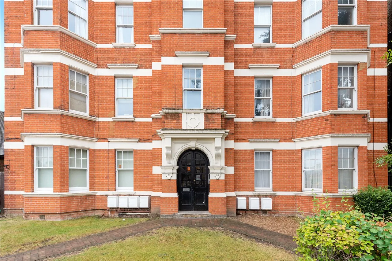 Trinity Road, London, SW17, photo 12