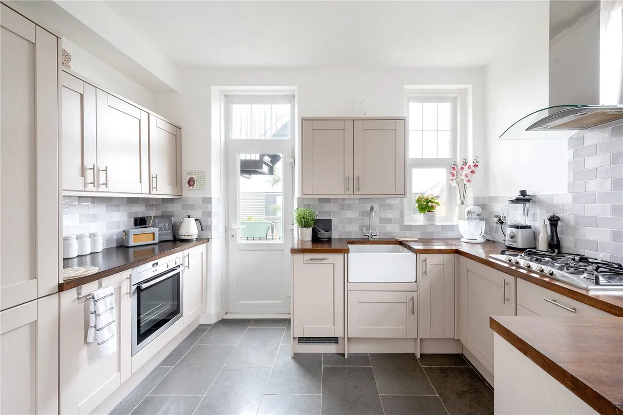 Trinity Road, London, SW17, photo 6