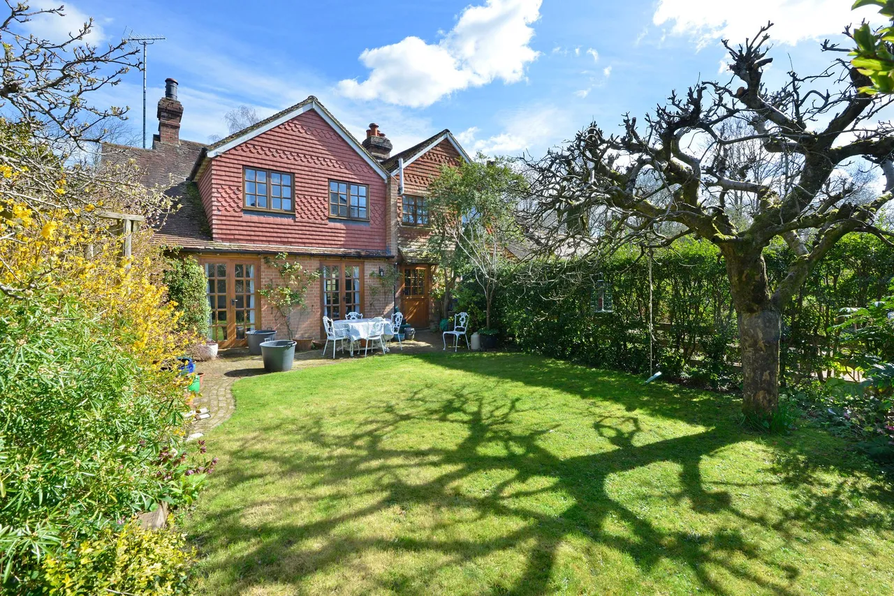 The Common, Cranleigh, GU6, photo 5