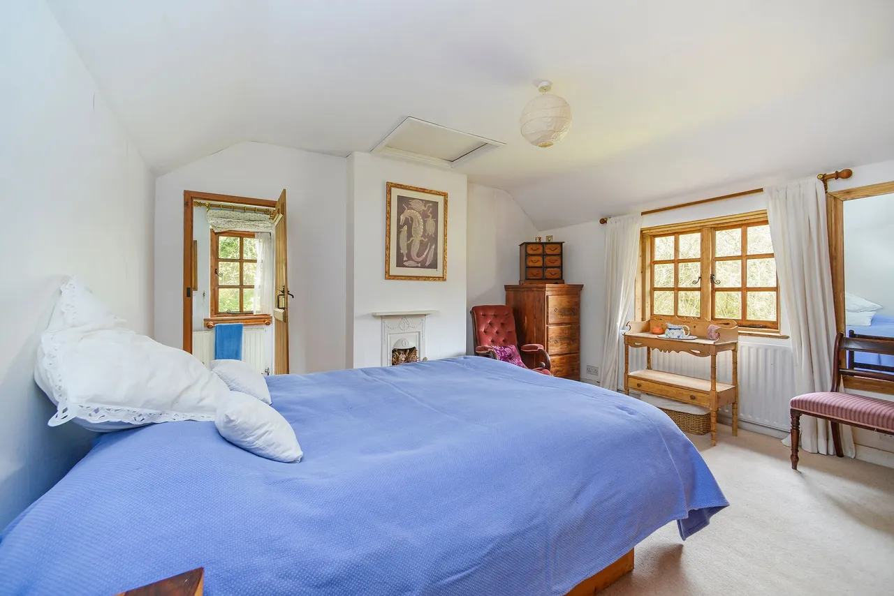 The Common, Cranleigh, GU6, photo 12