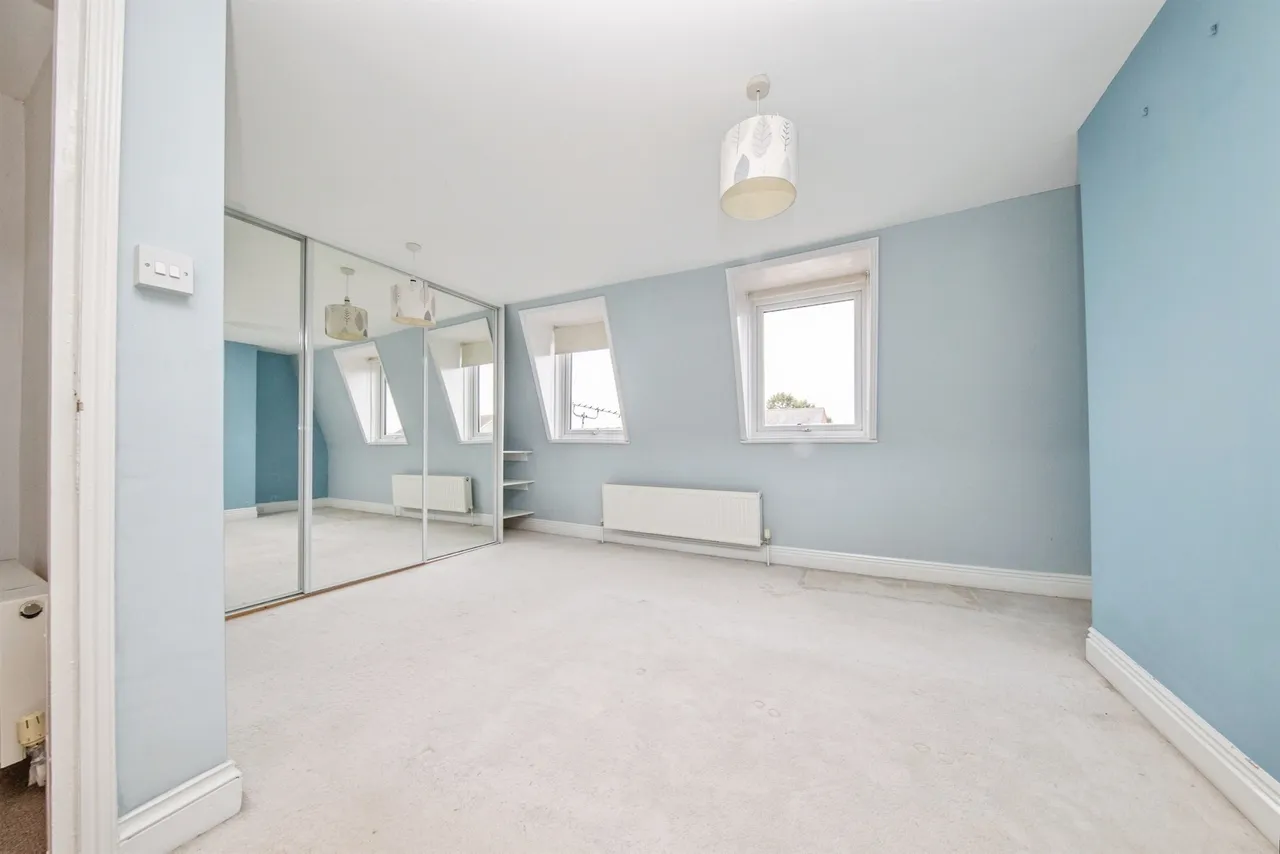 Cliff Road, Dovercourt, Harwich, photo 5