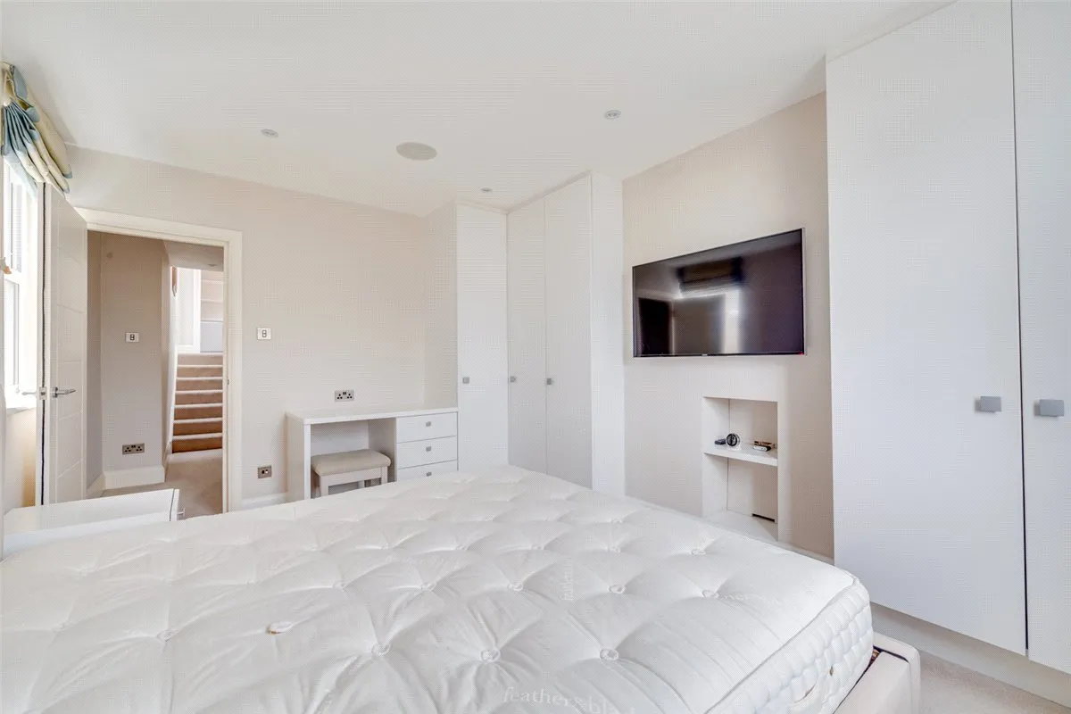 Whittingstall Road, London, SW6, photo 11