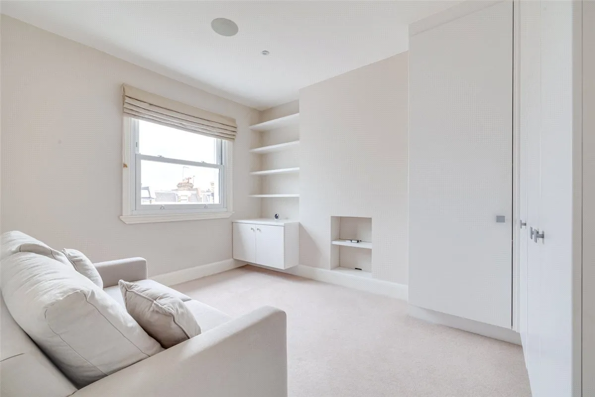 Whittingstall Road, London, SW6, photo 6