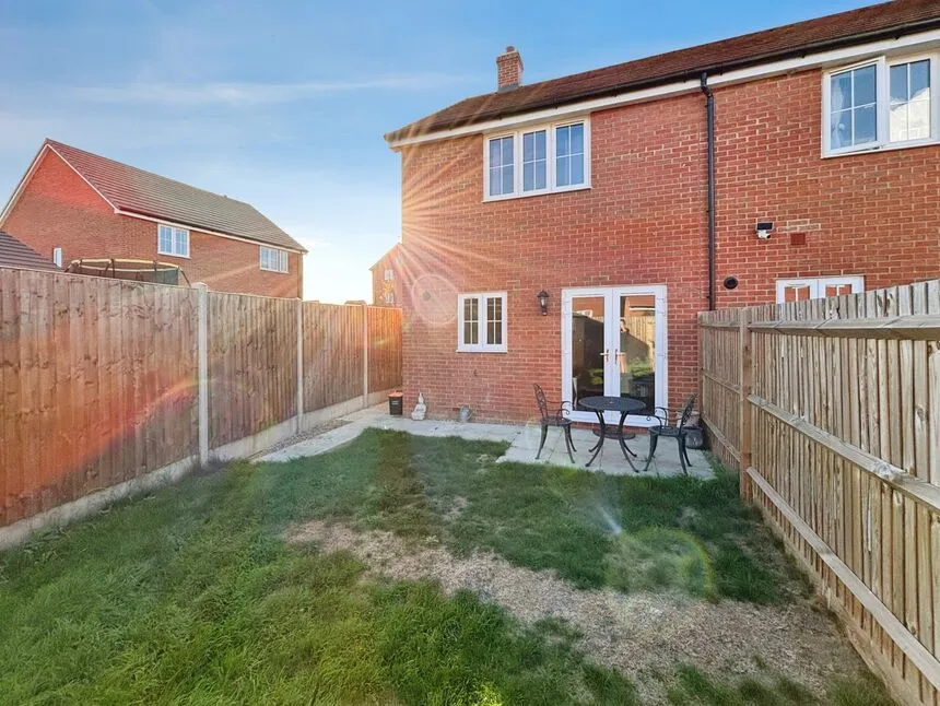 Reeves Avenue, Paddock Wood, TN12, photo 15