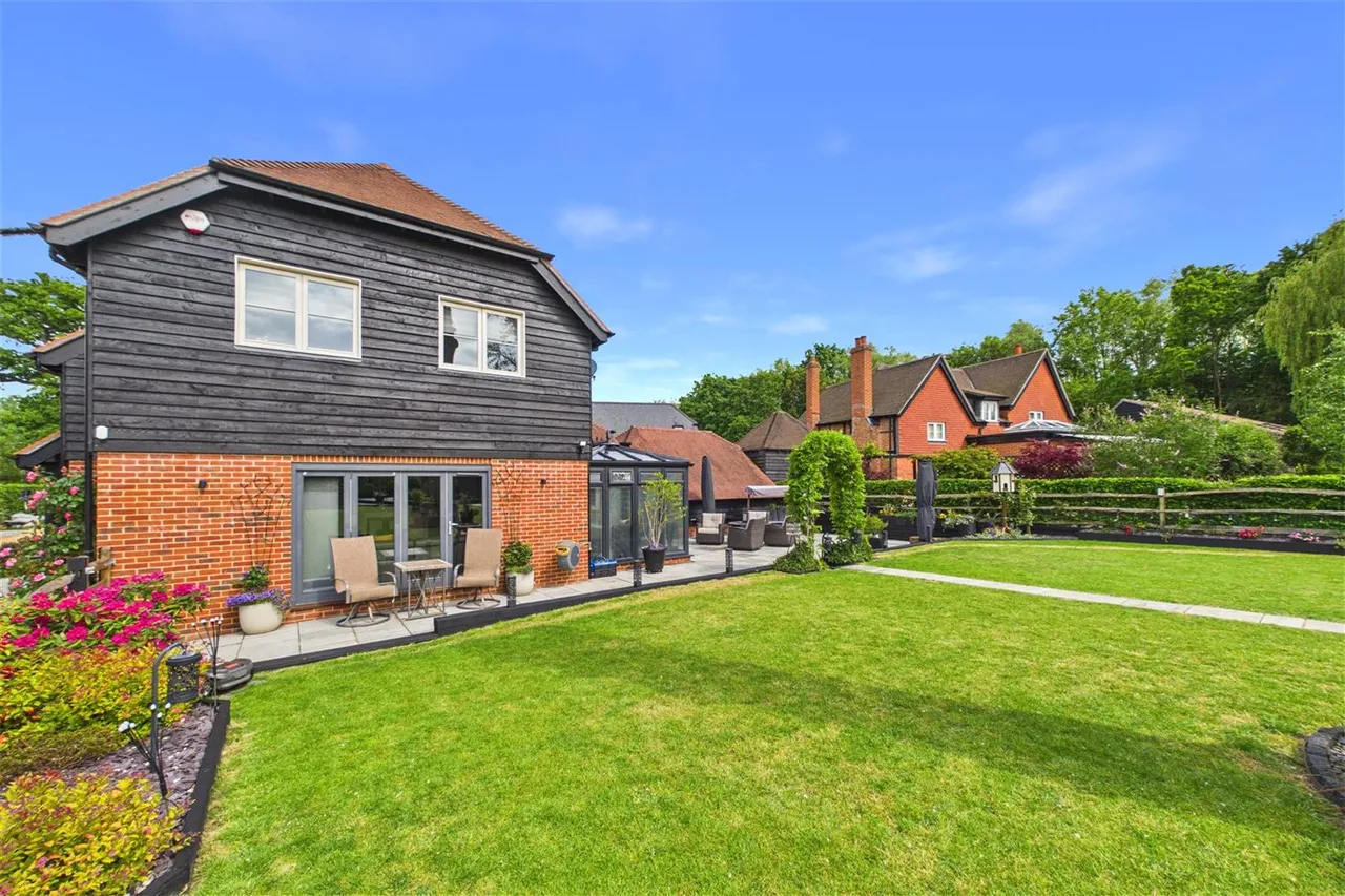 Doric Avenue, Chineham, RG24, photo 18