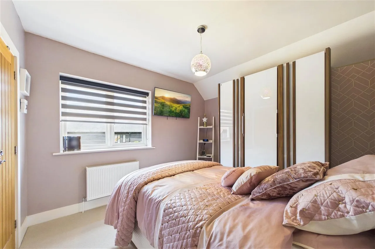 Doric Avenue, Chineham, RG24, photo 9