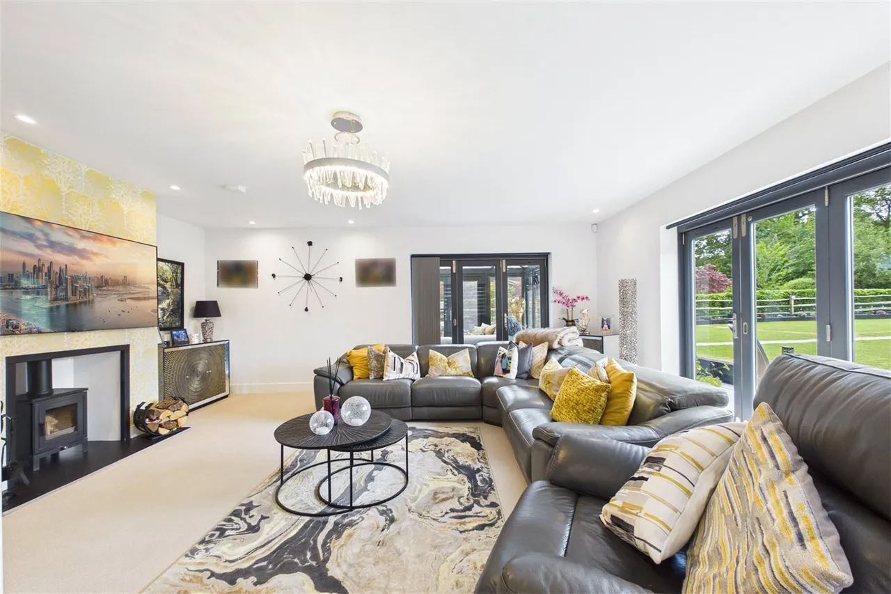 Doric Avenue, Chineham, RG24, photo 4