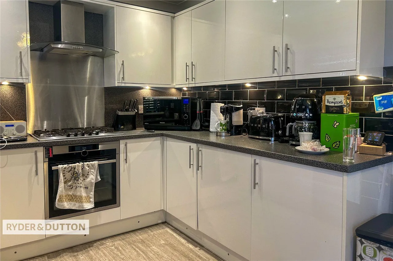 Shelley Road, Chadderton, OL9, photo 7