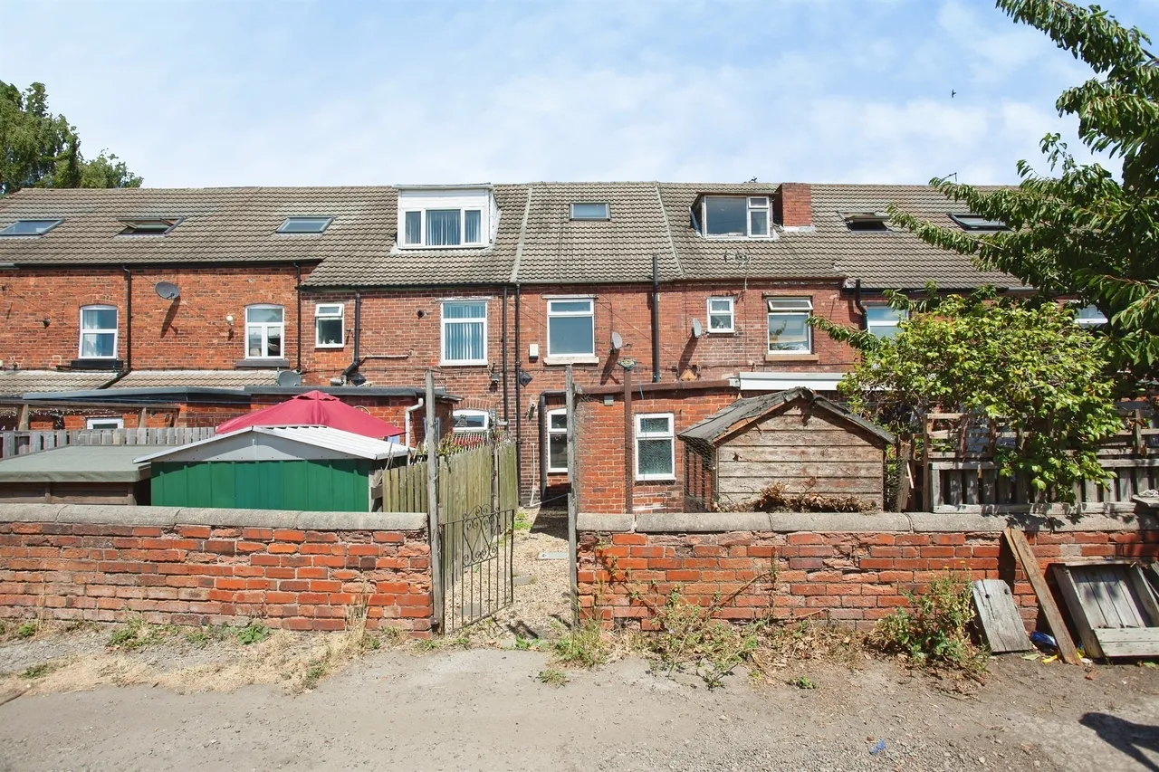 Wood Lane, Treeton, S60, photo 18