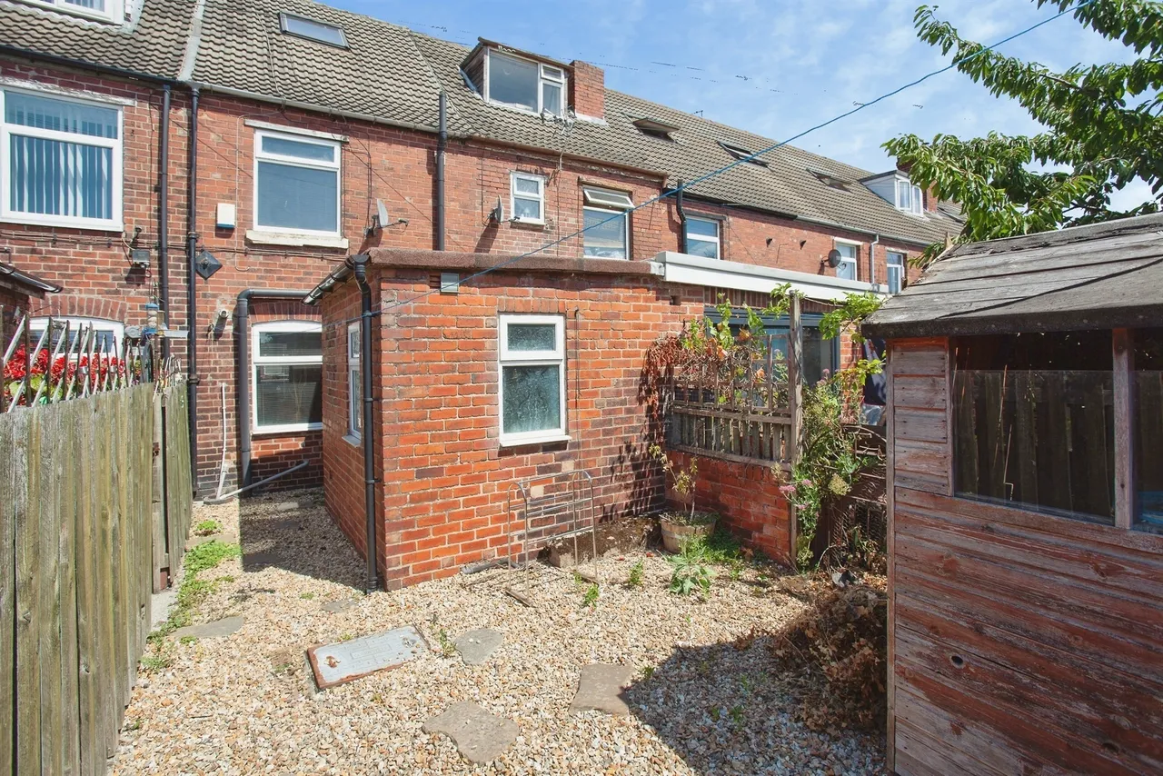 Wood Lane, Treeton, S60, photo 17