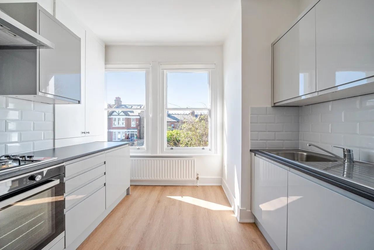 Telford Avenue, Telford Park, London, SW2, photo 6