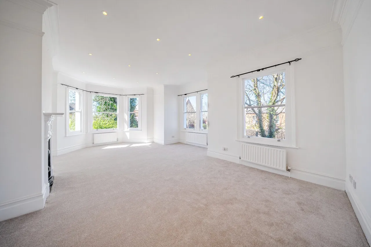 2 bed flat for sale — Telford Avenue, Telford Park, London, SW2