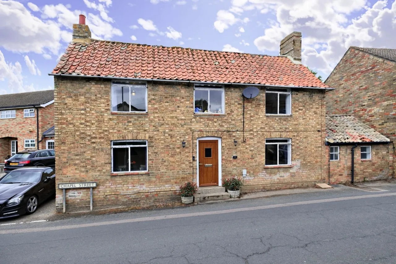 3 bed house for sale, Chapel Street, Alconbury, PE28