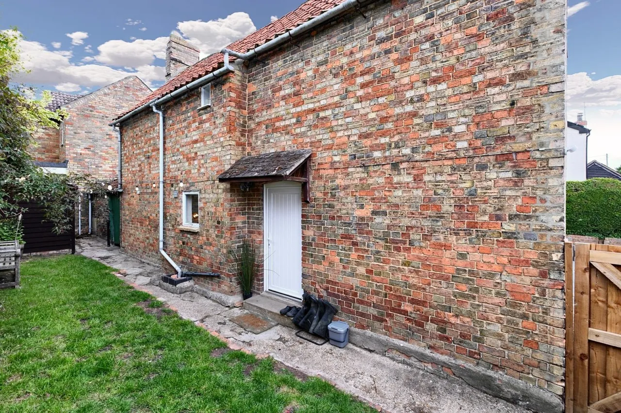 Chapel Street, Alconbury, PE28, photo 11