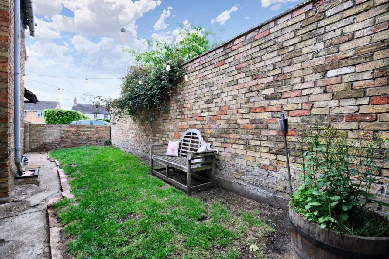 Chapel Street, Alconbury, PE28, photo 10