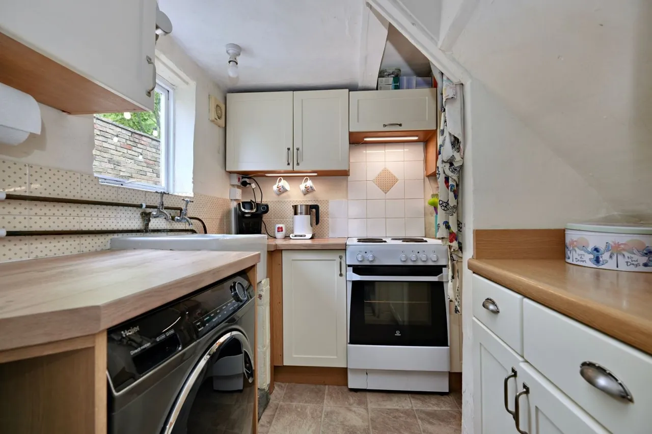 Chapel Street, Alconbury, PE28, photo 5