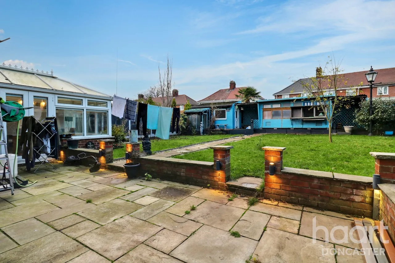 Warwick Road, Doncaster, DN2, photo 11