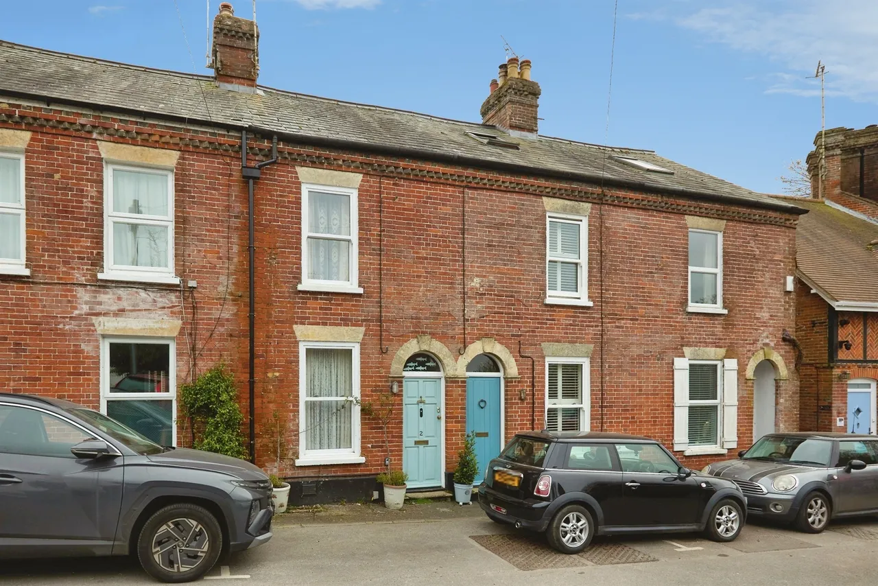 2 bed house for sale, Waterside, Downton, SP5