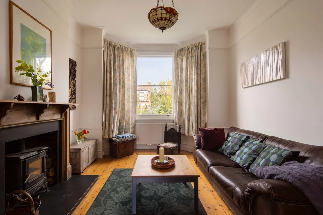 Lytton Road, Leytonstone, photo 2
