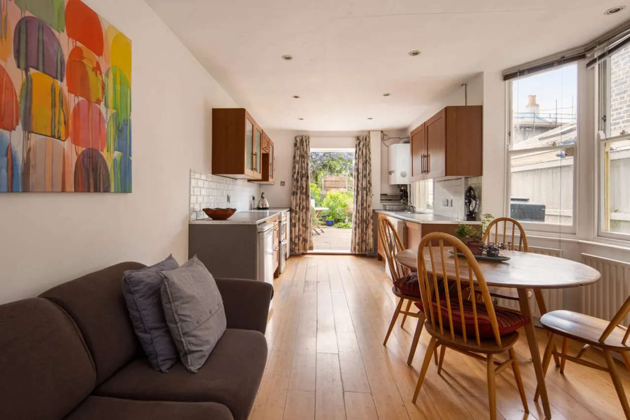 Lytton Road, Leytonstone, photo 4