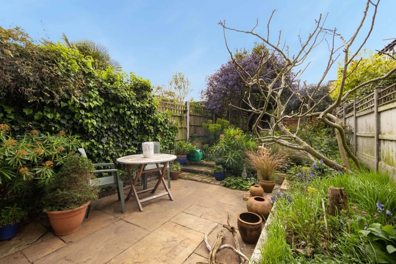 Lytton Road, Leytonstone, photo 10