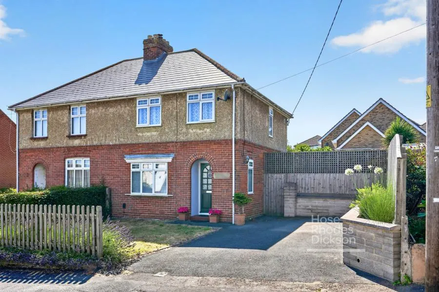 3 bed house for sale, Station Road, St. Helens, PO33